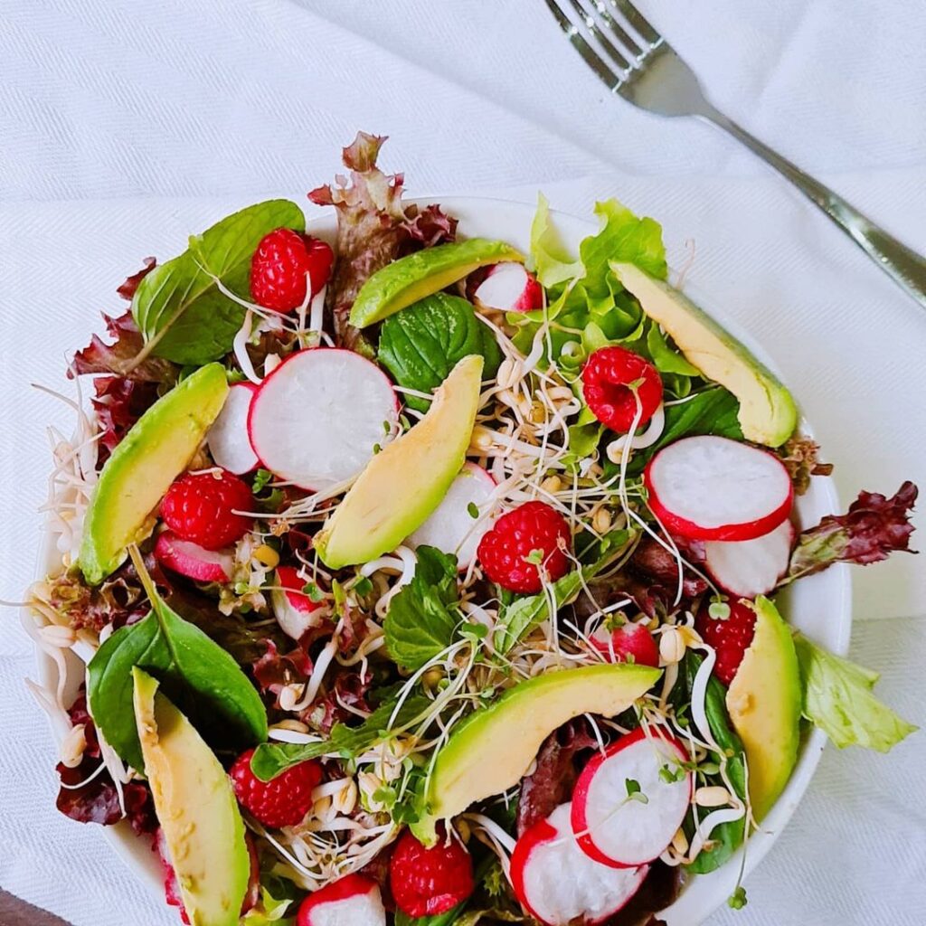 sprouts-salad-toasted-sesame-dressing-2